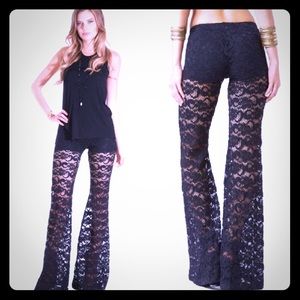 Night Cap Dixie Lace Bells